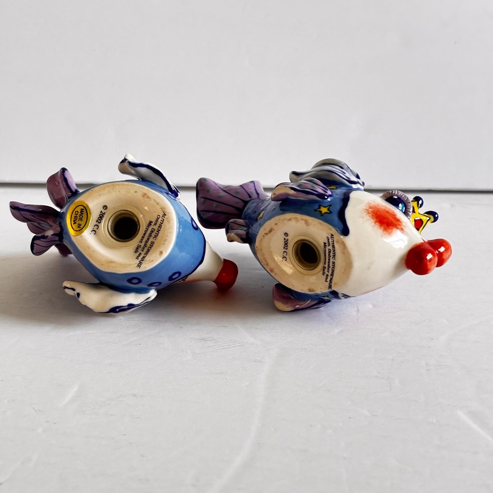 Diane Artware Kissing Fish Salt Pepper Shakers Crown Clay Art Ware Vtg 2002 - Picture 8 of 10